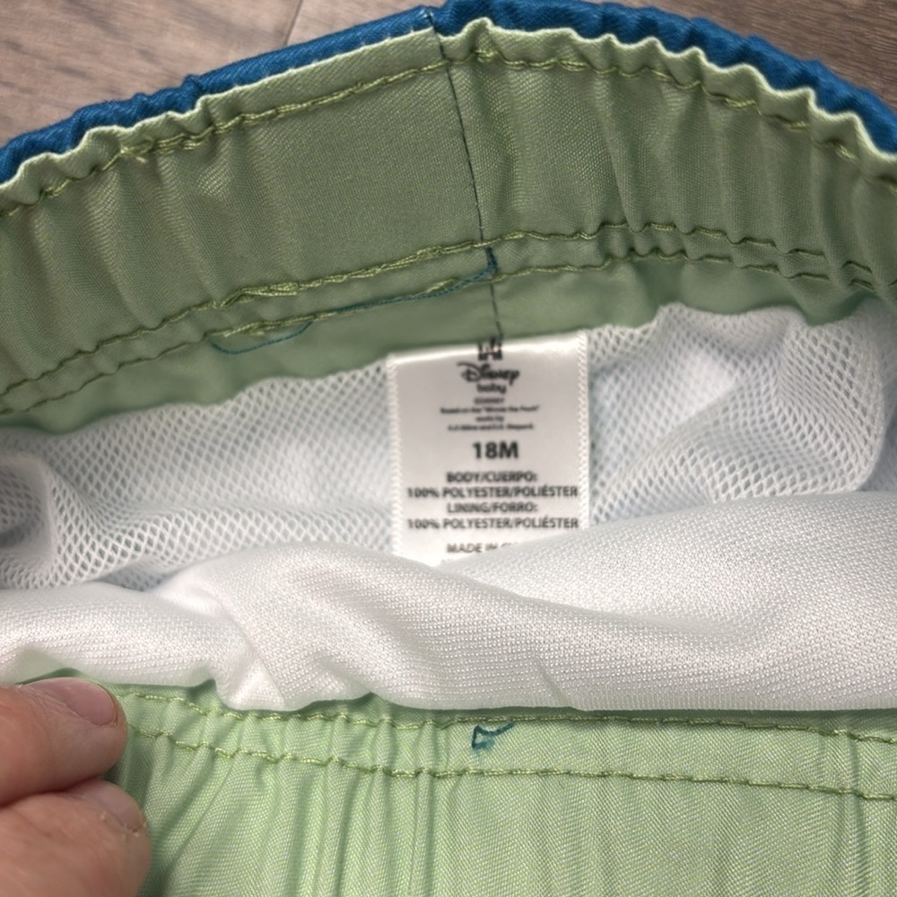 NWT Twin alert! 2xDisney Kids 18mo Winnie the Pooh Swim Rashguard Sets. 😍😍😍😍😍 - Picture 6 of 12